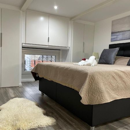 Duplex Situe A 2Min De La Gare Du Nord Apartment Brussels Ngoại thất bức ảnh